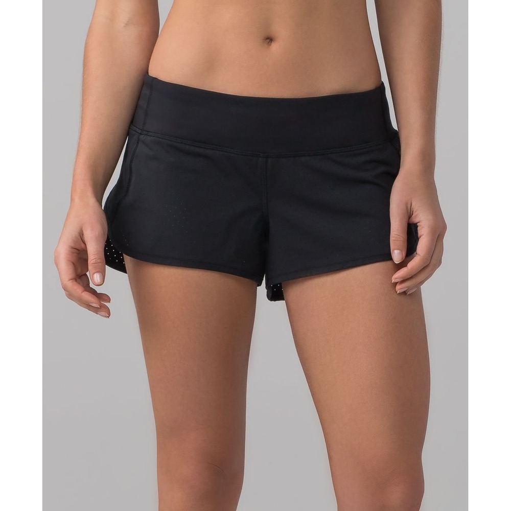 Lululemon Speed Shorts 2.5" Black Mesh Perforated Size 6 Retired‎ Style - Picture 2 of 9